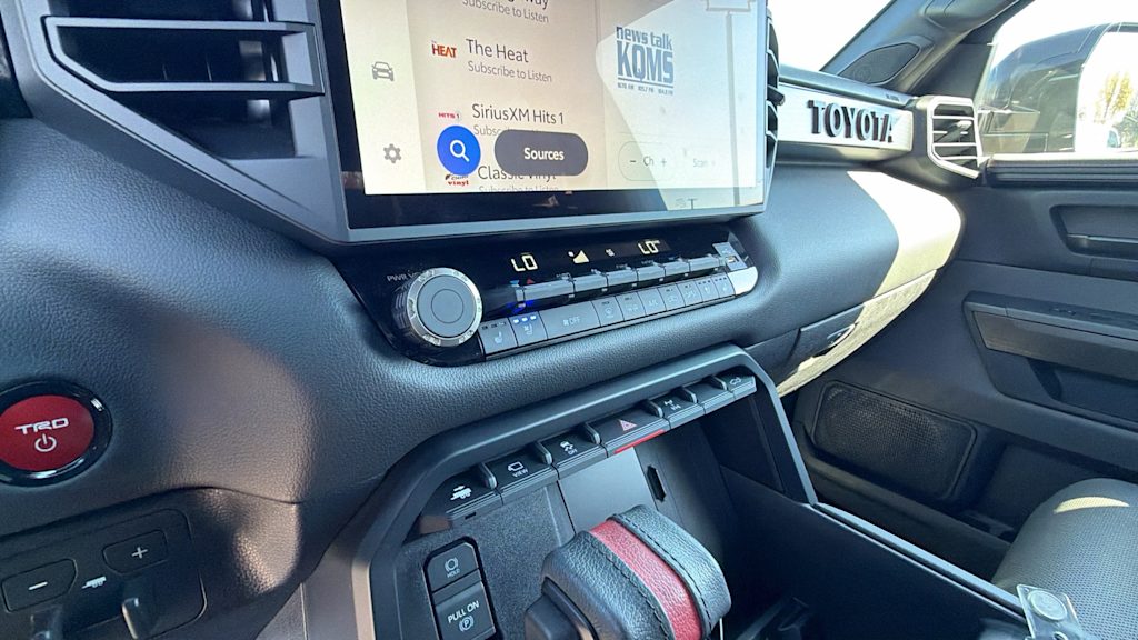 Thumbnail: 2025 Toyota Tundra - 14