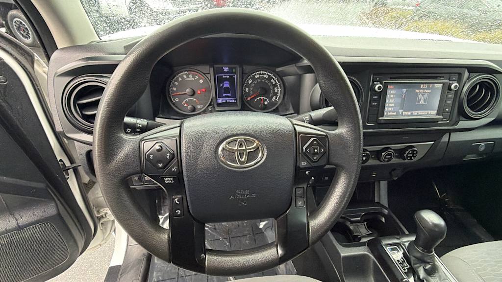 Thumbnail: 2018 Toyota Tacoma - 9