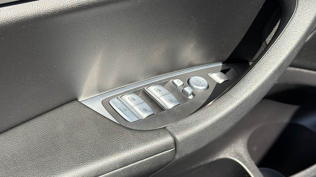 Thumbnail: 2022 BMW X3 - 28