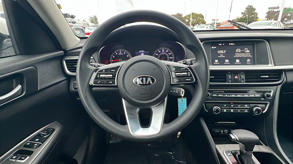 2020 Kia Optima LX 14