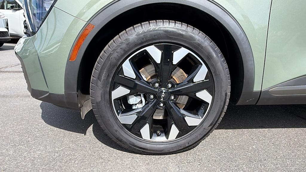 Thumbnail: 2023 Kia Sportage - 8