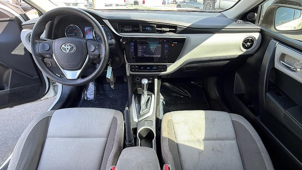 Thumbnail: 2017 Toyota Corolla - 13