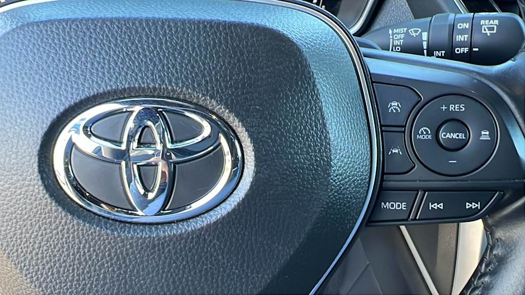 Thumbnail: 2024 Toyota Corolla Cross - 27