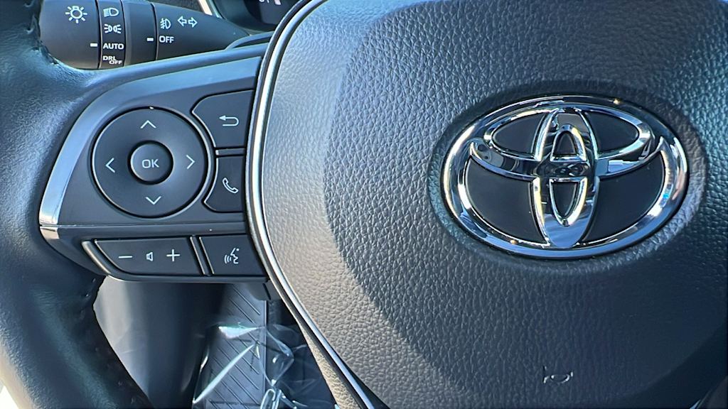 Thumbnail: 2024 Toyota Corolla Cross - 26