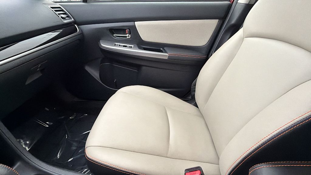 Thumbnail: 2017 Subaru Crosstrek - 11