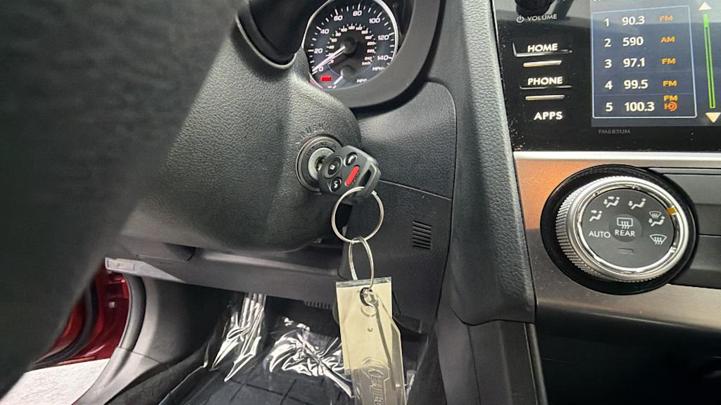 Thumbnail: 2017 Subaru Crosstrek - 26