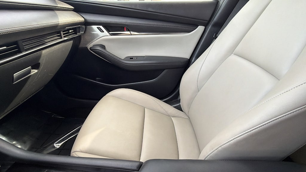 Thumbnail: 2021 Mazda Mazda3 - 11