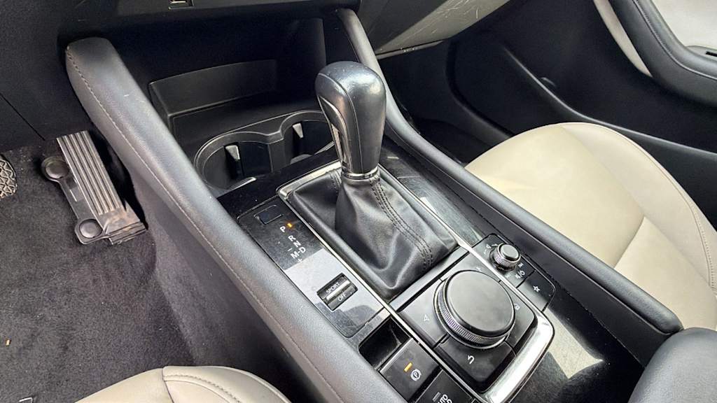 Thumbnail: 2021 Mazda Mazda3 - 16