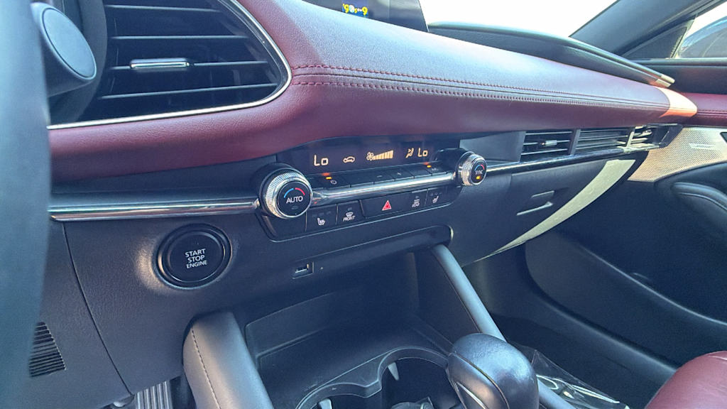Thumbnail: 2021 Mazda Mazda3 - 7
