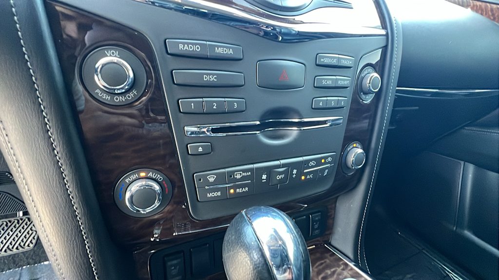 Thumbnail: 2020 Nissan Armada - 13