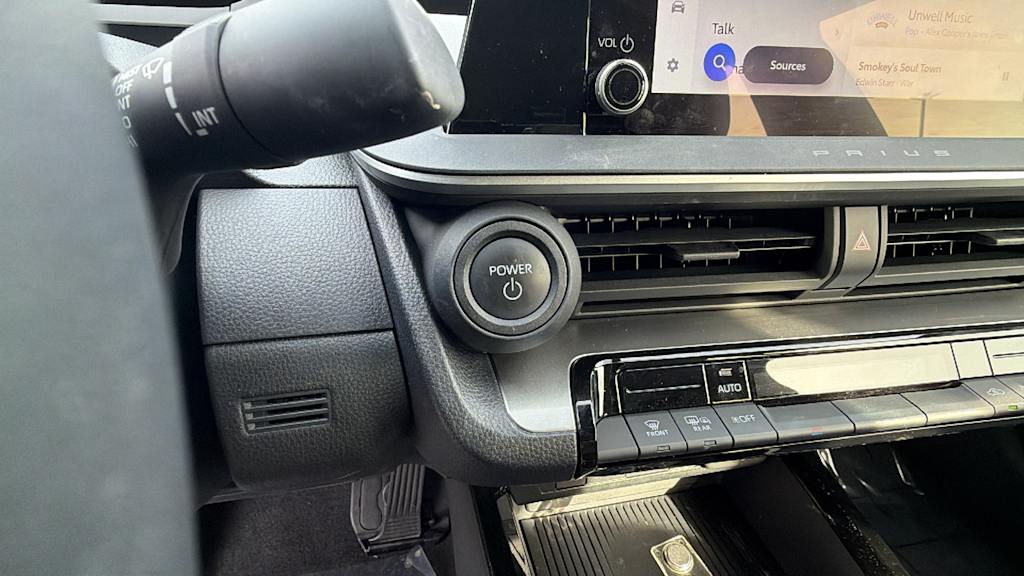 Thumbnail: 2024 Toyota Prius - 24