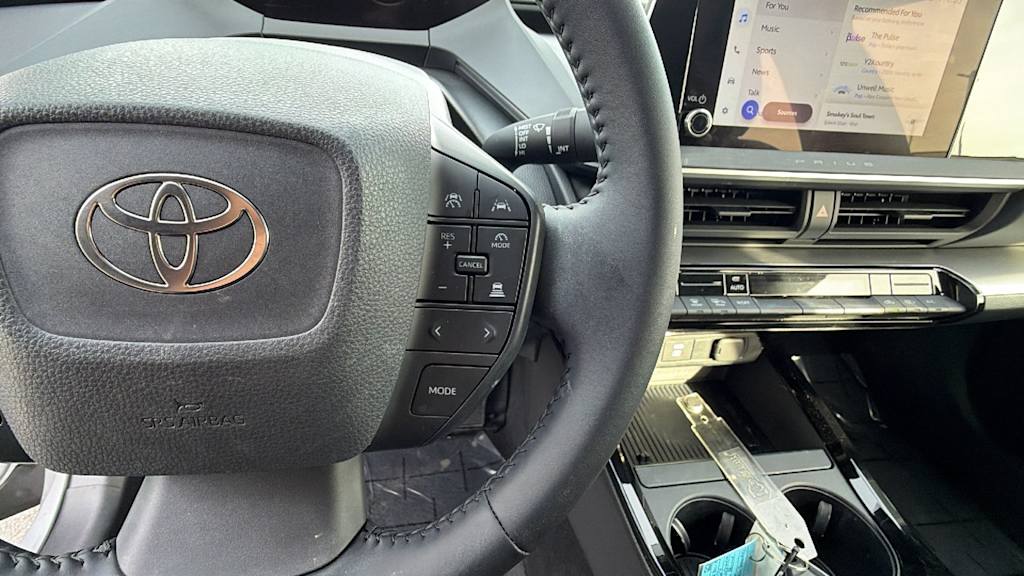 Thumbnail: 2024 Toyota Prius - 26