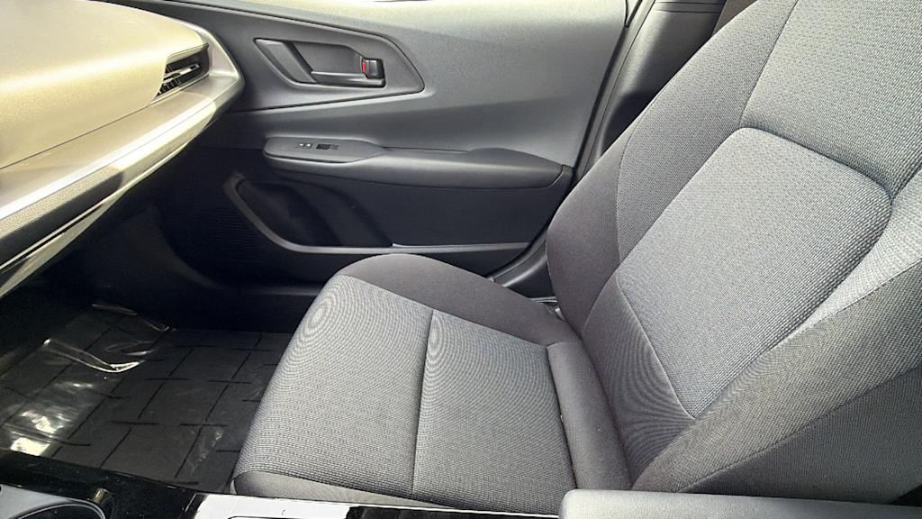 Thumbnail: 2024 Toyota Prius - 11