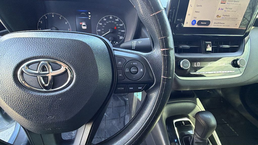 Thumbnail: 2023 Toyota Corolla - 27