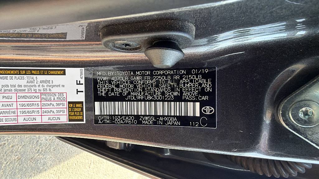 Thumbnail: 2019 Toyota Prius - 20