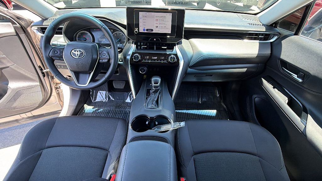 Thumbnail: 2024 Toyota Venza - 14