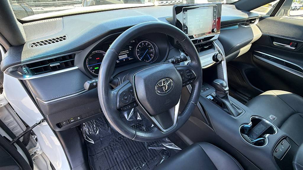 Thumbnail: 2022 Toyota Venza - 2