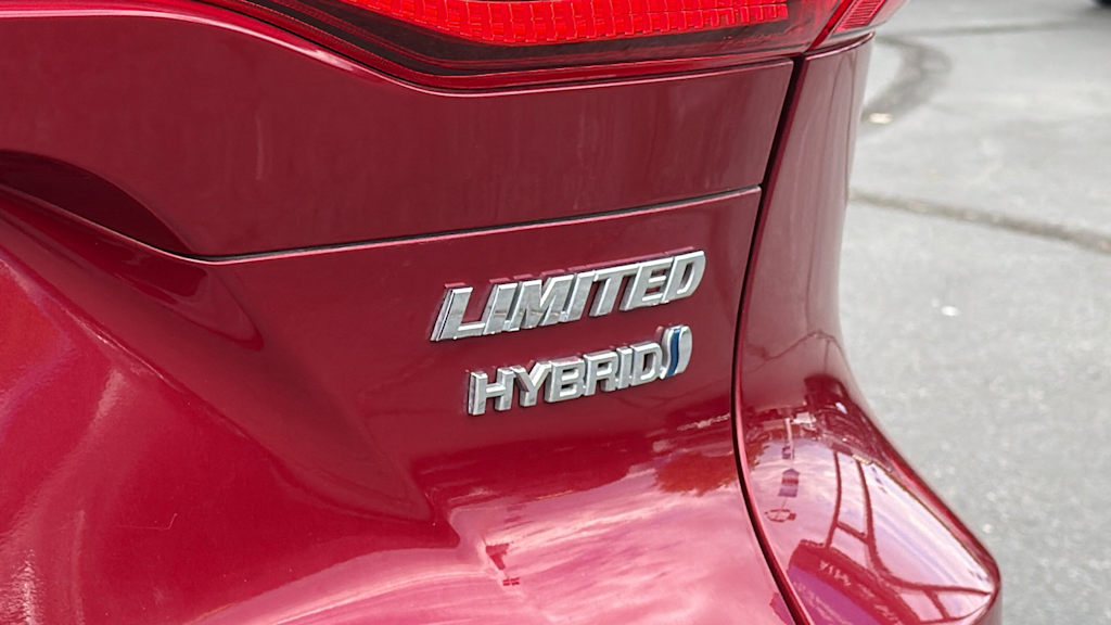 Thumbnail: 2022 Toyota Venza - 7