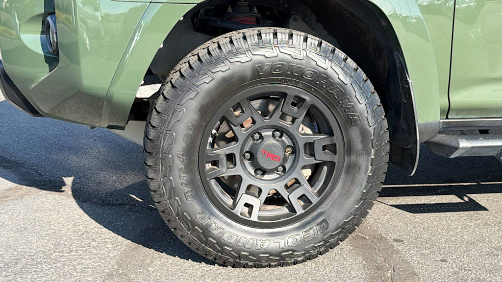 Thumbnail: 2020 Toyota 4Runner - 8