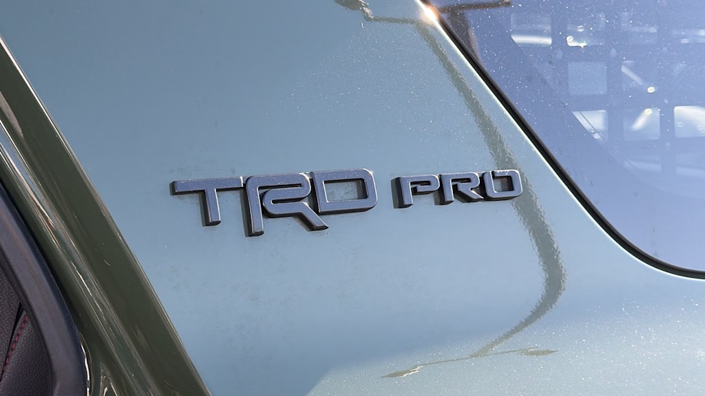 Thumbnail: 2020 Toyota 4Runner - 7