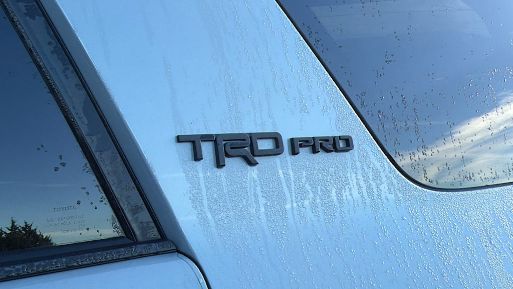 Thumbnail: 2017 Toyota 4Runner - 7