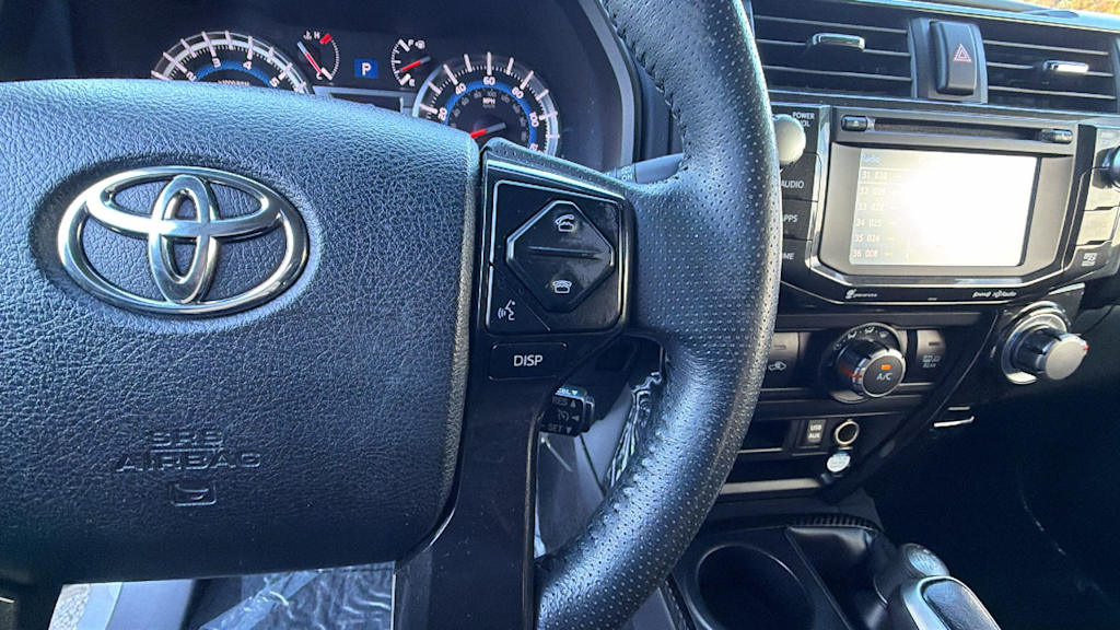 Thumbnail: 2017 Toyota 4Runner - 27