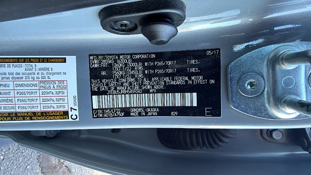 Thumbnail: 2017 Toyota 4Runner - 19