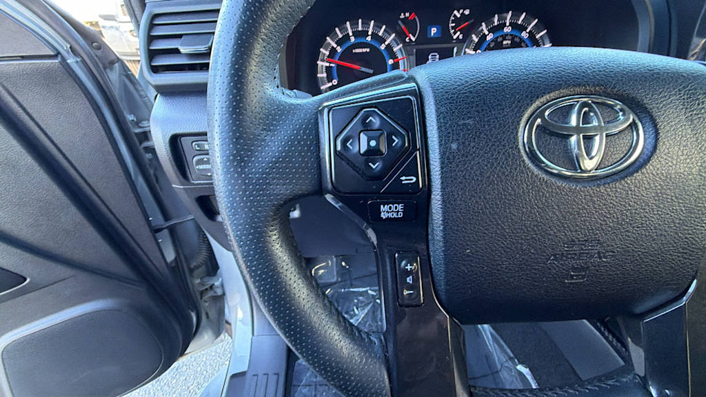 Thumbnail: 2017 Toyota 4Runner - 26