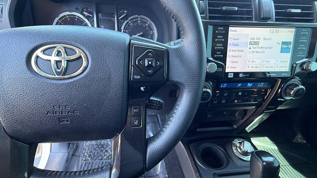 Thumbnail: 2021 Toyota 4Runner - 26