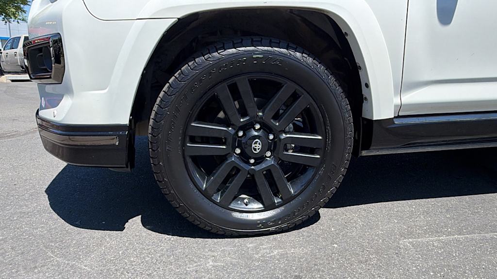 Thumbnail: 2021 Toyota 4Runner - 7