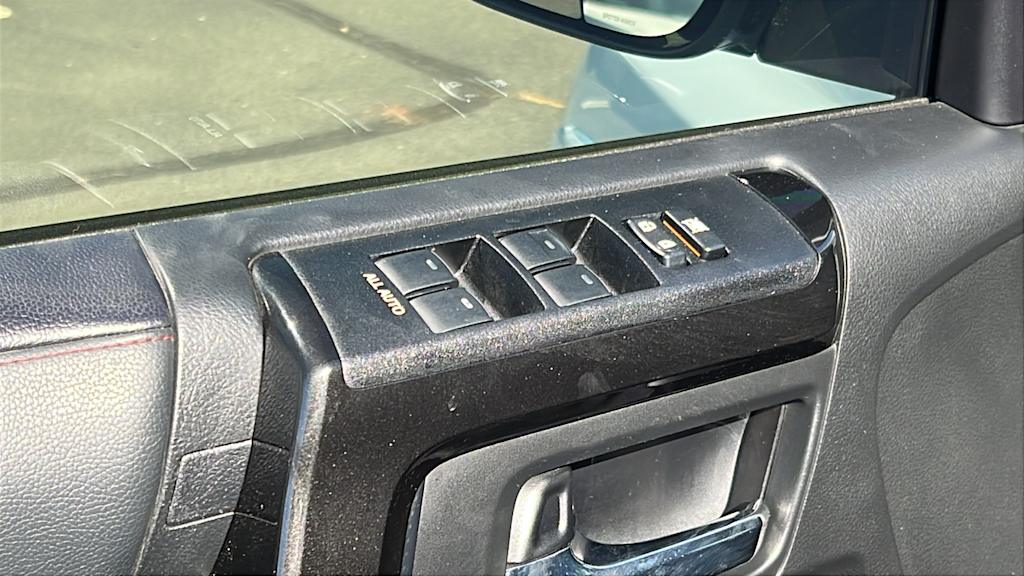 Thumbnail: 2021 Toyota 4Runner - 28