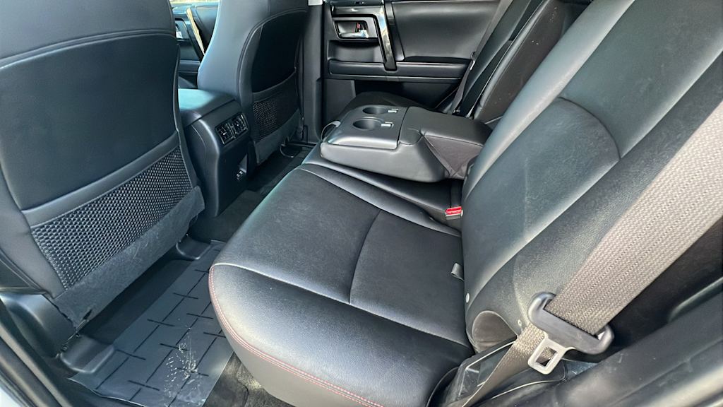 Thumbnail: 2021 Toyota 4Runner - 11