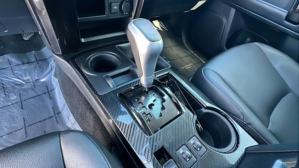 Thumbnail: 2021 Toyota 4Runner - 14