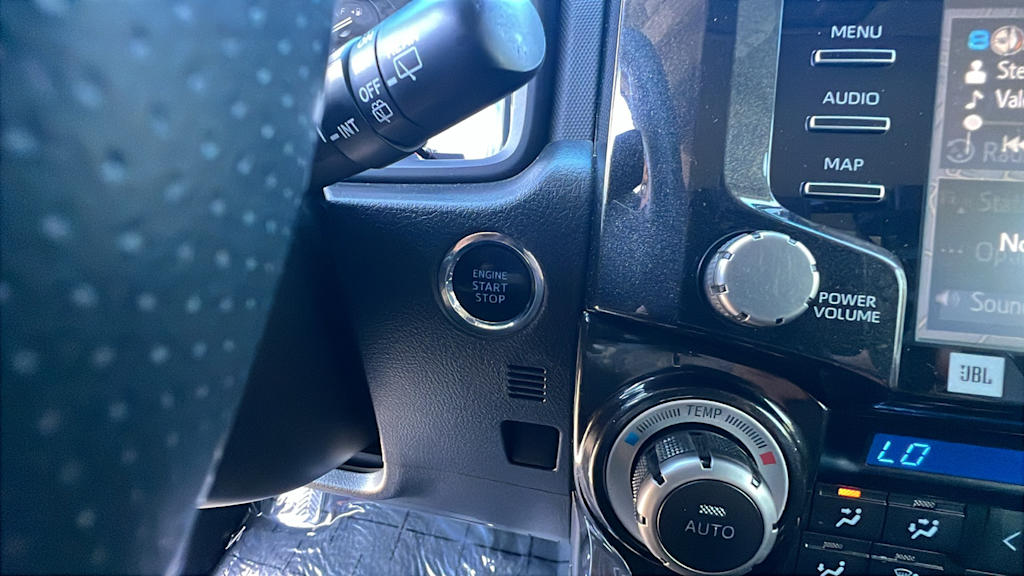 Thumbnail: 2021 Toyota 4Runner - 25