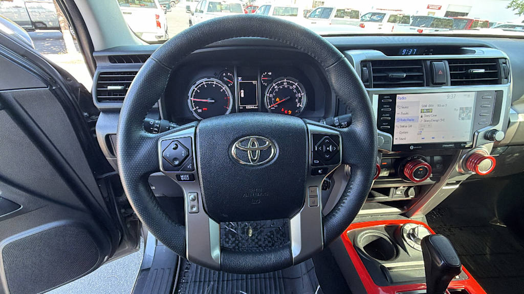Thumbnail: 2022 Toyota 4Runner - 13