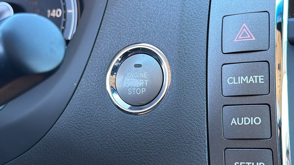 Thumbnail: 2011 Lexus ES - 26