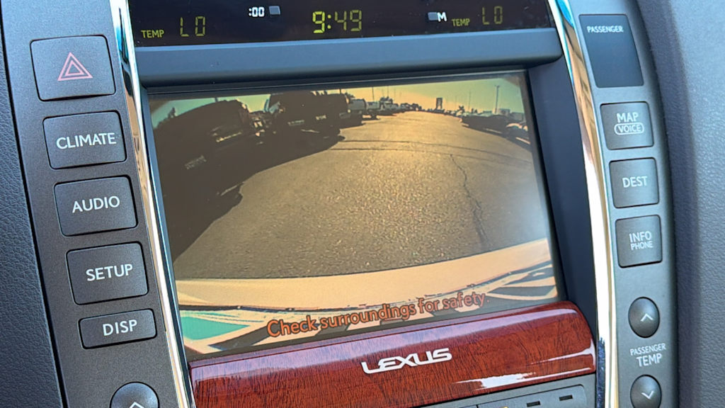 Thumbnail: 2011 Lexus ES - 25
