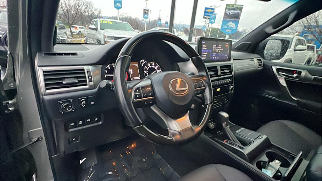 2022 Lexus GX 460 2