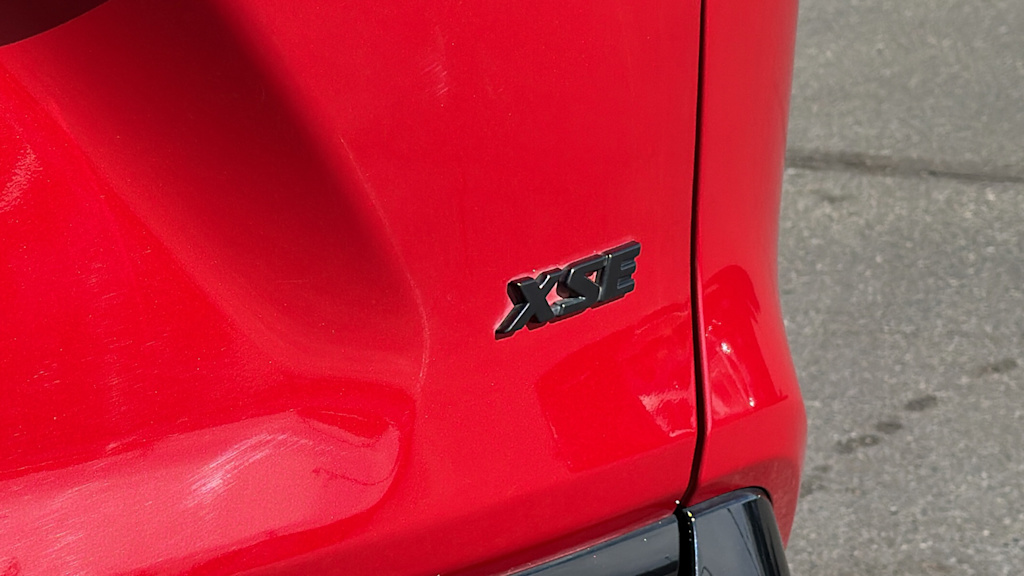Thumbnail: 2022 Toyota RAV4 - 7