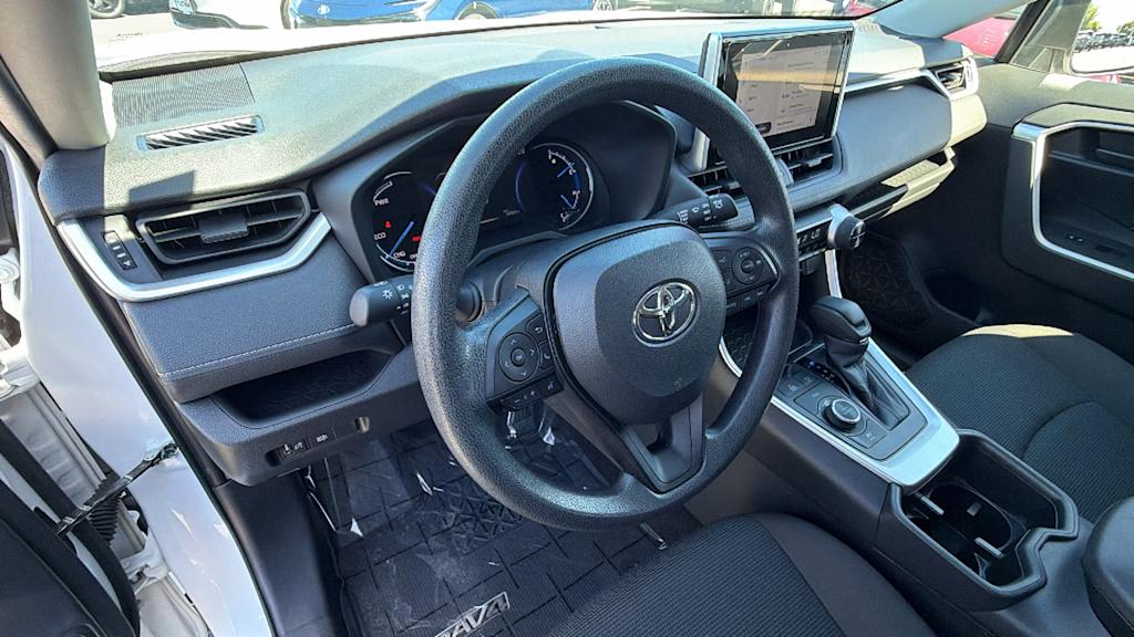 Thumbnail: 2025 Toyota RAV4 - 2
