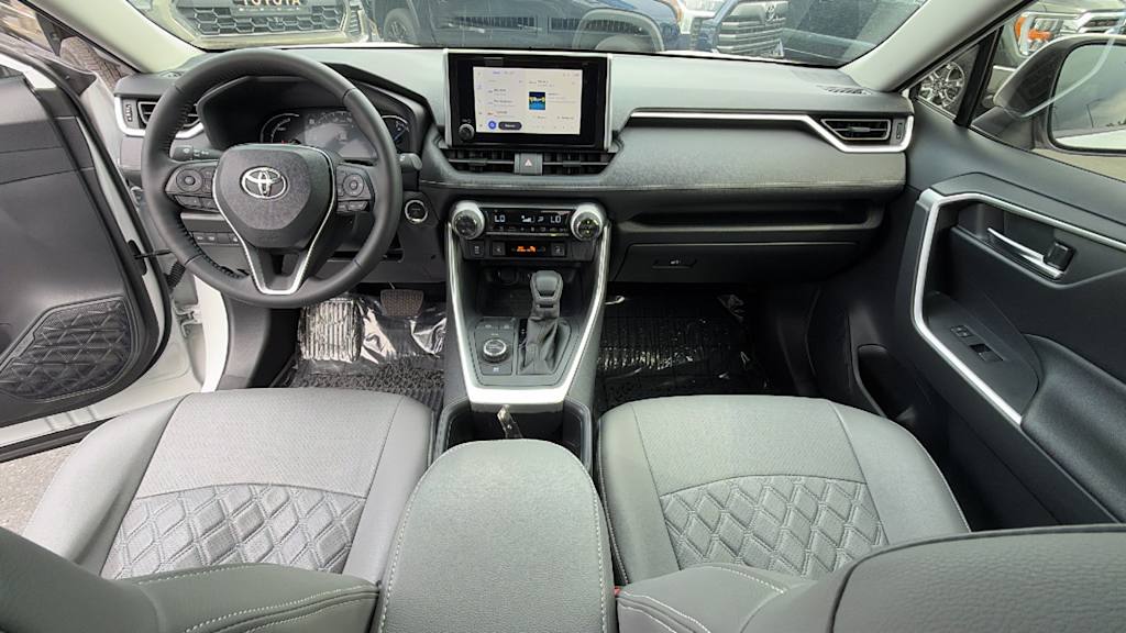 Thumbnail: 2025 Toyota RAV4 - 14