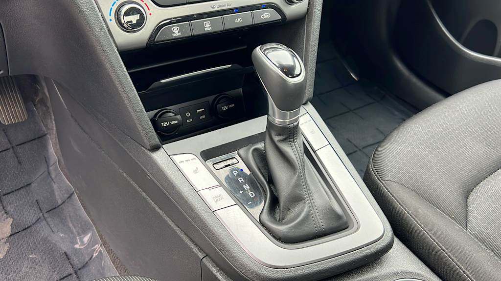 2018 Hyundai Elantra Value Edition 15