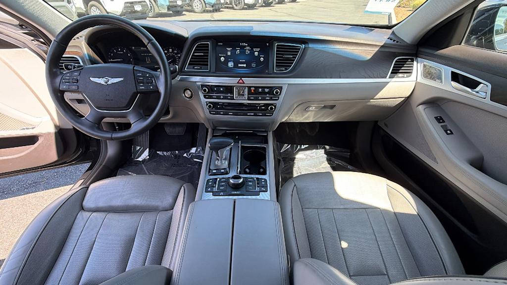 Thumbnail: 2019 Genesis G80 - 13
