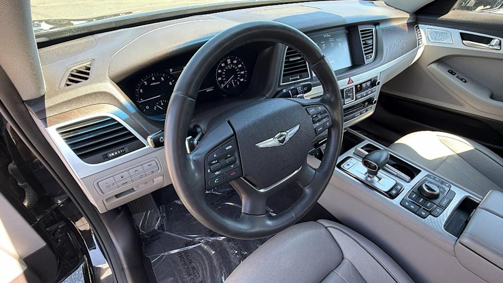 Thumbnail: 2019 Genesis G80 - 2