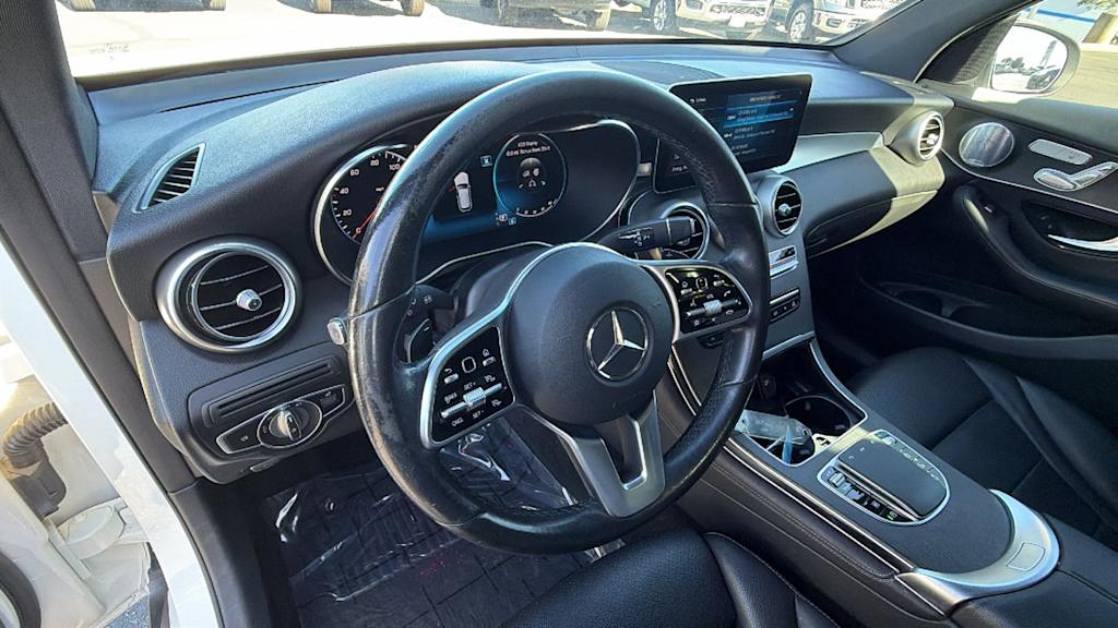 Thumbnail: 2020 Mercedes-Benz GLC - 2