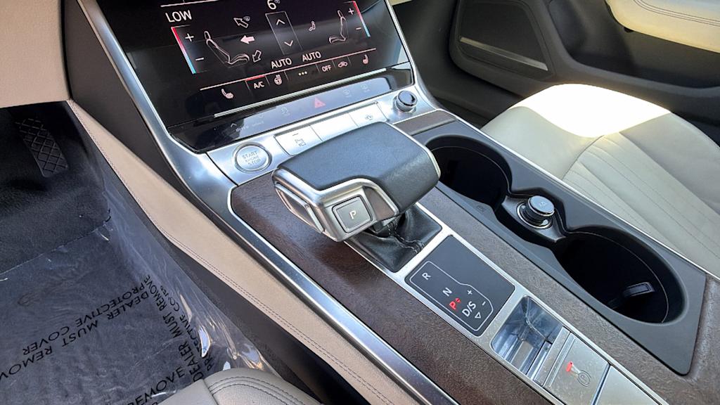 Thumbnail: 2020 Audi A6 - 16