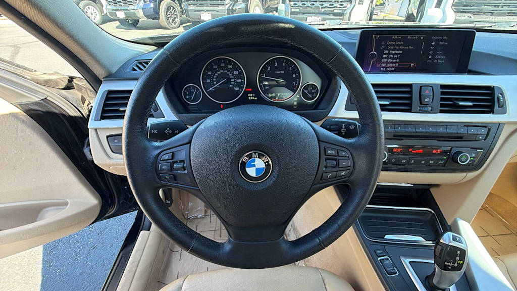 Thumbnail: 2013 BMW 3 Series - 9