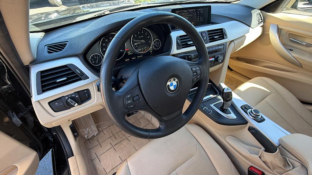 Thumbnail: 2013 BMW 3 Series - 2