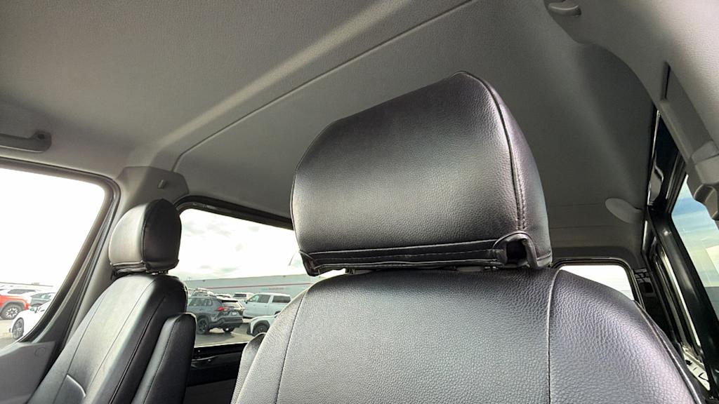 Thumbnail: 2015 Mercedes-Benz Sprinter - 19