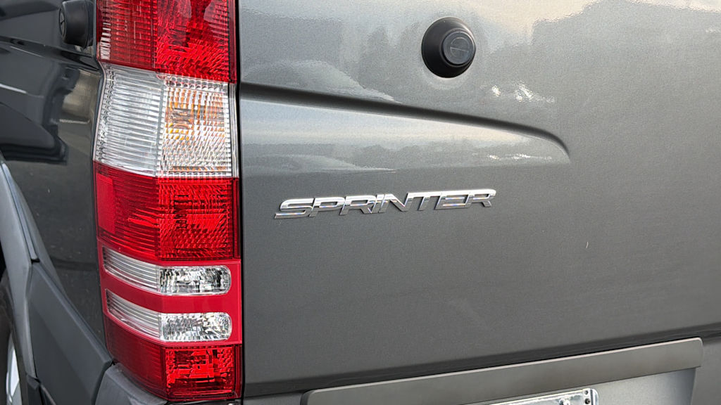 Thumbnail: 2015 Mercedes-Benz Sprinter - 30